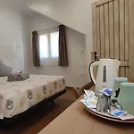 En