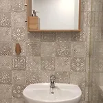 En