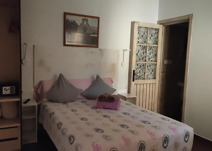 加的斯睡眠旅馆 4*