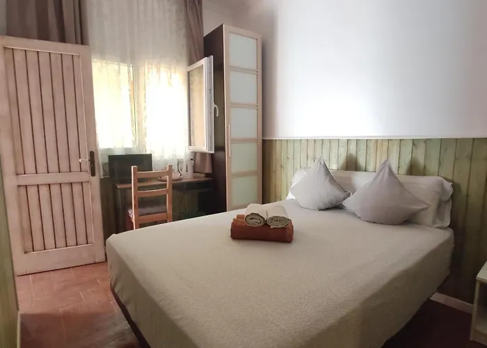 加的斯睡眠旅馆 4*